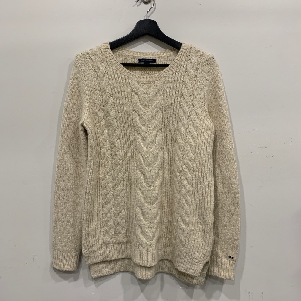 Tommy Hilfiger Oversize Cream Cable Knit Sweater